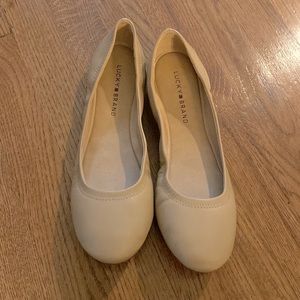 Lucky Brand Nude flats Sheep Nappa